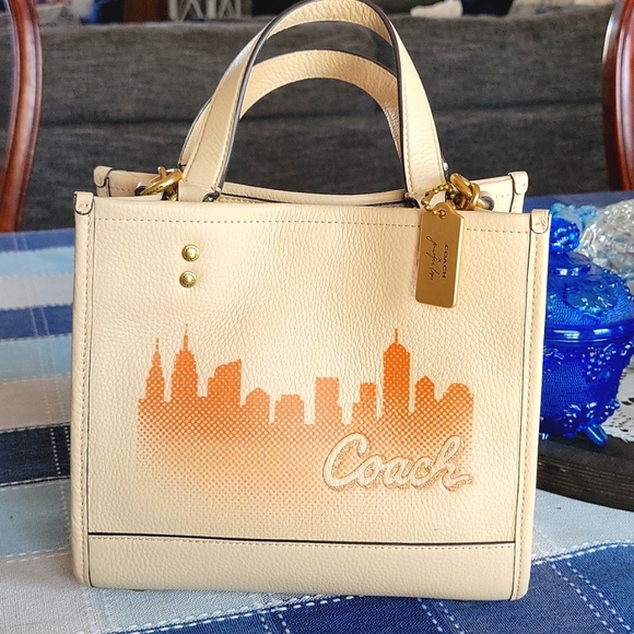 Coach Bags Coach Jennifer Lopez Dempsey Crossbody Bag Nwt Poshmark